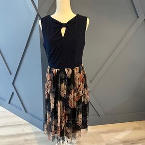 Floral Print Sleeveless Dress